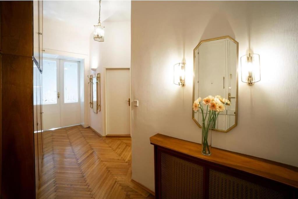 Apartment Premium With Free Parking - 15 Min To Center Wien